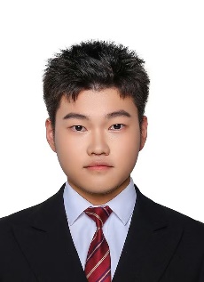 穿着西装的男孩AI 生成的内容可能不正确。